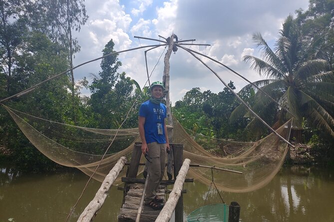 02 - Days: Wandering the Mekong by Bikes, Boat and Kayaks. - Sunrise Cai Rang floating market plus a countryside ride