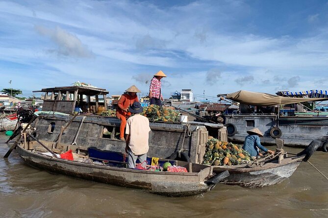 1-Day Cai Rang Floating Market-Biking & Cu Chi Tunnel Trip - The 3.5-hour transfer to Cu Chi (with lunch built in)
