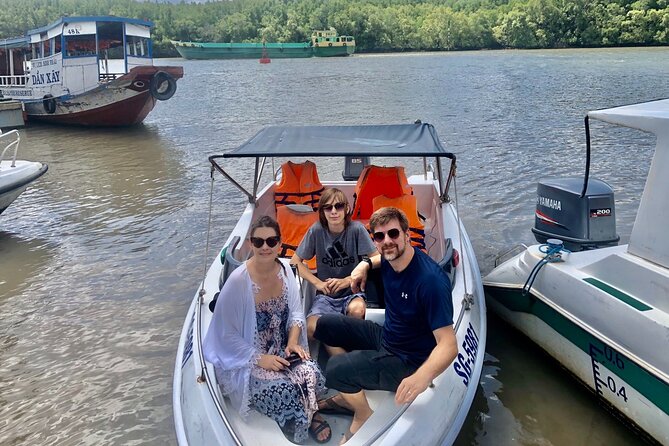 1-Day Can Gio Island-Mangrove Biosphere Reserve-Trekking - Tang Bong tower and the suspension bridge challenge