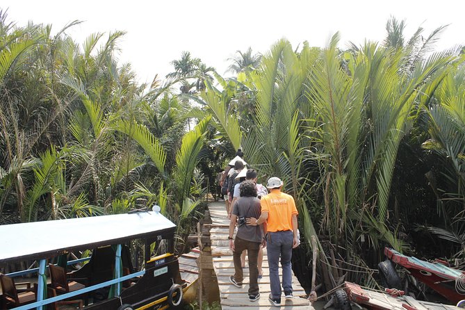 1-Day Mekong Delta Cai Rang Floating Market-Ancient House-Pancake - Food on the Mekong: breakfast, tropical fruit, and the pancake moment