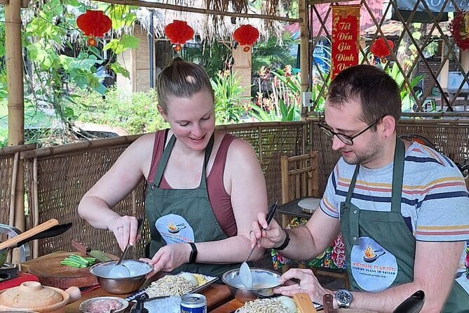 1 hour Egg Coffee Cooking Class with Snack and Local Instructor - Small Group Size: How You Actually Get Help