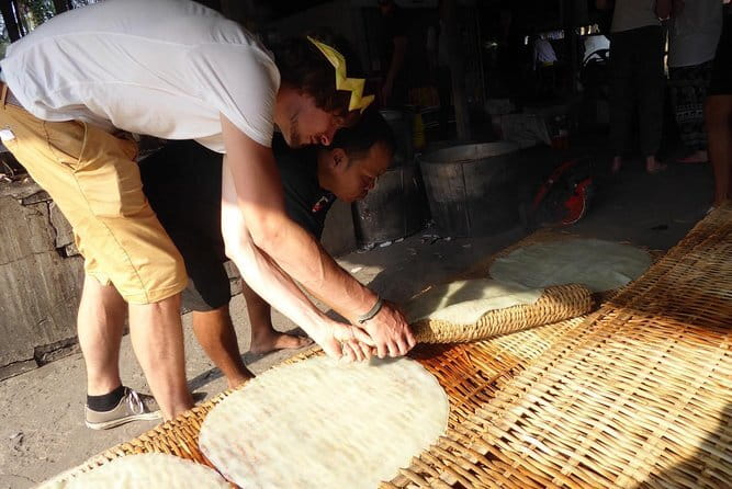 2-Day Mekong tour from HCM Boat-bike-cooking class-visit forest - Small Canals by Boat: Fruit Orchards and Waving Hello Moments