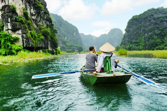7 Days Package in Vietnam - Day 2: Mekong Delta by day, with the schedule firmly in place