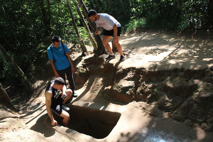 A Day Tour to Cu Chi Tunnels and Mekong Delta - Village Walk and Riverside Lunch: The Day’s Best Payoff