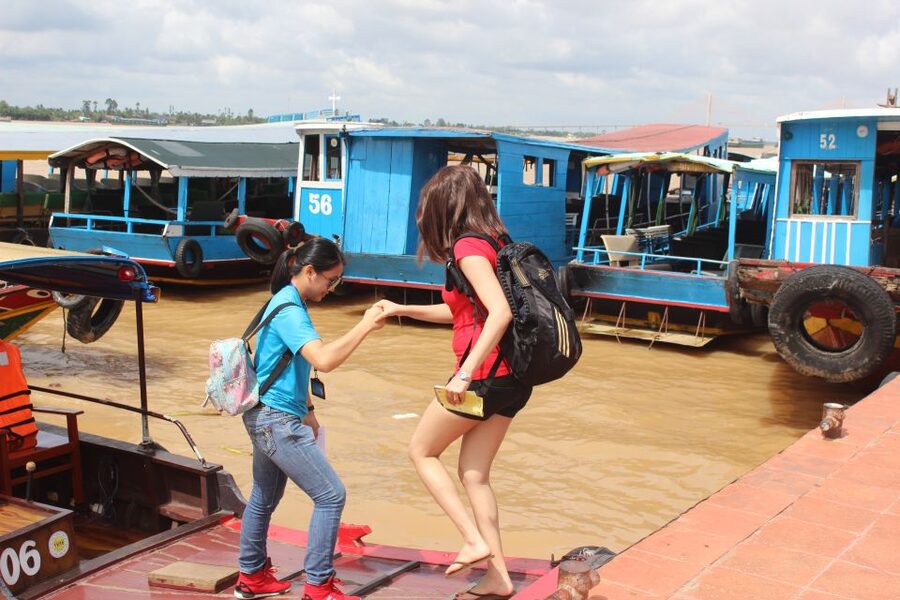 A Day Tour to Cu Chi Tunnels and Mekong Delta - Practical Tips: Shoes, Timing, and How to Get the Most From Each Stop
