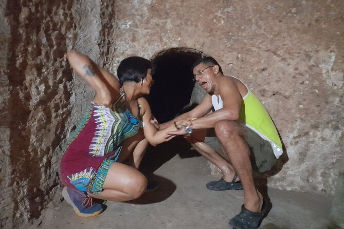 Adventure Cu Chi Tunnels: Vietnam War Underground Network AM/PM - Stop 1: Sơn Mài Lâm Phát handicraft stop (and why it’s not just shopping)