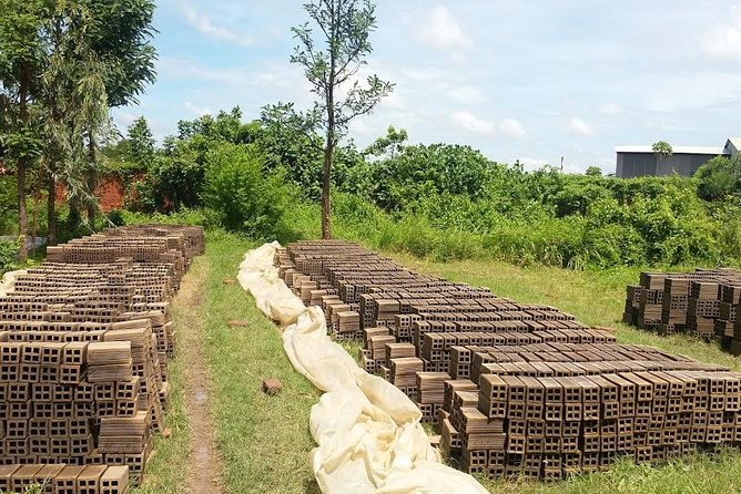 Authentic 'Non-Touristy' Mekong Delta Ben Tre 1 Day Private Tour - Ben Tre by Boat and Bike: What a 10-Hour Day Feels Like