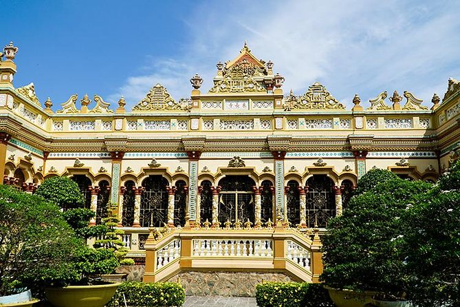 Authetic Mekong Delta Private Tour From Ho Chi Minh City - Vinh Trang Temple: 30 minutes for calm, not chaos
