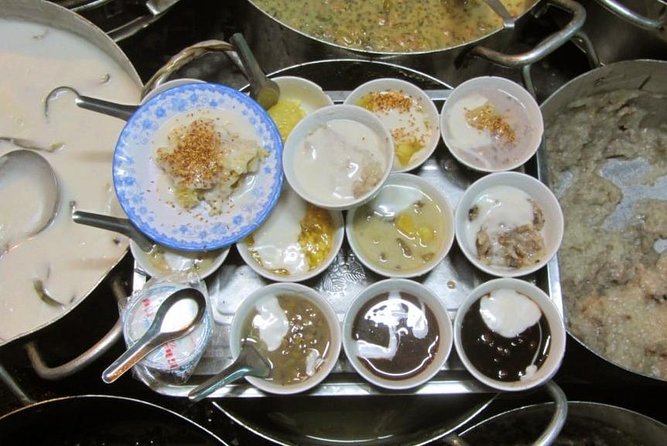 Award-winning Saigon Food Tour with GirlPower Drivers | KissTour - District 4 and Vĩnh Khánh Street: seafood-night energy