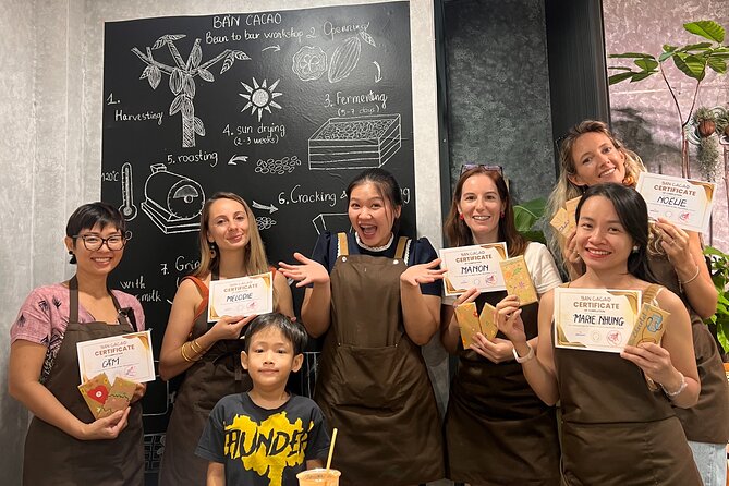 Bean to bar Chocolate Workshop in Ho Chi Minh City - Fresh Cacao Pods: Tasting Before You Grind