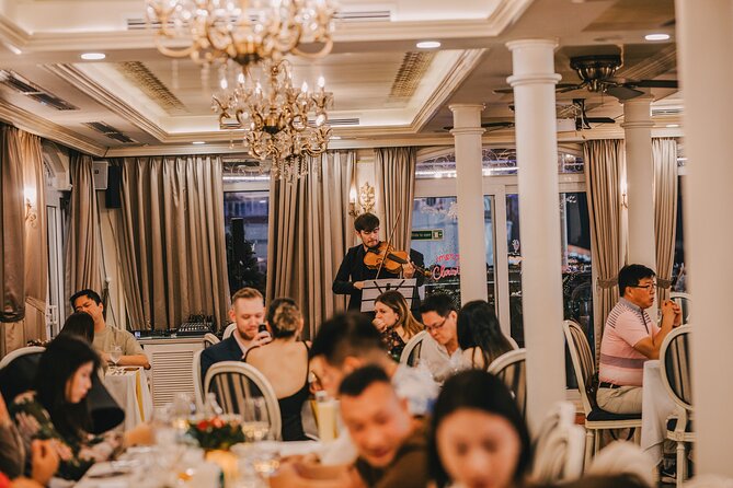 Ben Thanh Princess: Luxury Dinner Cruise on Saigon River - Entertainment: Band Energy, Magician Skills, and a Good Flow