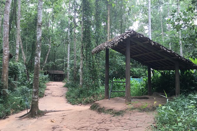 Best Private Tour Cu Chi Tunnels and Mekong Delta Full Day - Ben Tre rowing boat in Tan Thach village and the honey tea pause
