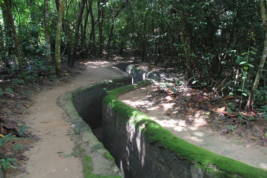 Black Virgin Mountain, Cao Đài Temples & Củ Chi Tunnels Tour - Củ Chi tunnels: what crawling teaches you about war tactics