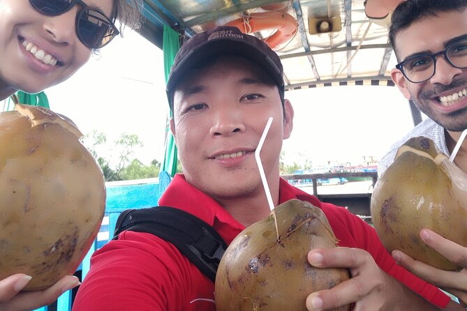 Cai Be - Can Tho Floating Market 2 days 1 night - The sampan experience: what to expect on the water