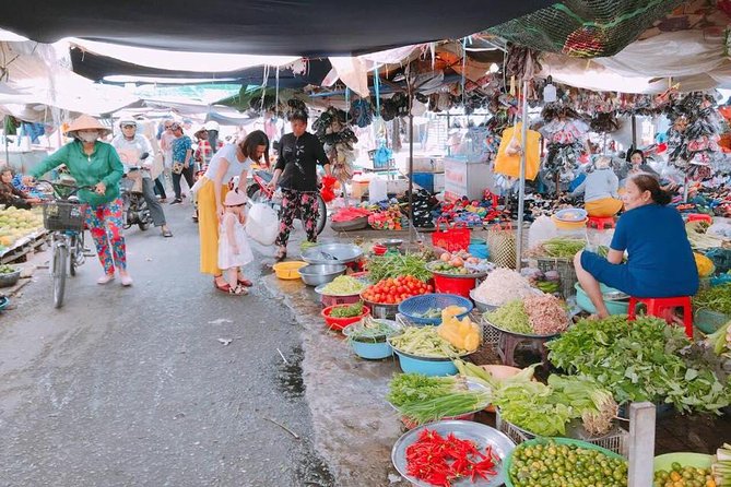 Cai Be Vinh Long & Cooking Class 1 Day Private Tour - Cai Be Floating Market: more than photos, it’s workshop culture