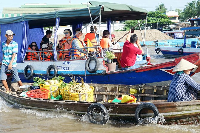 Can Tho Floating Market Combine With Mekong Delta 01 Day-Daily - Can Tho Floating Market: boat viewing plus bartering time