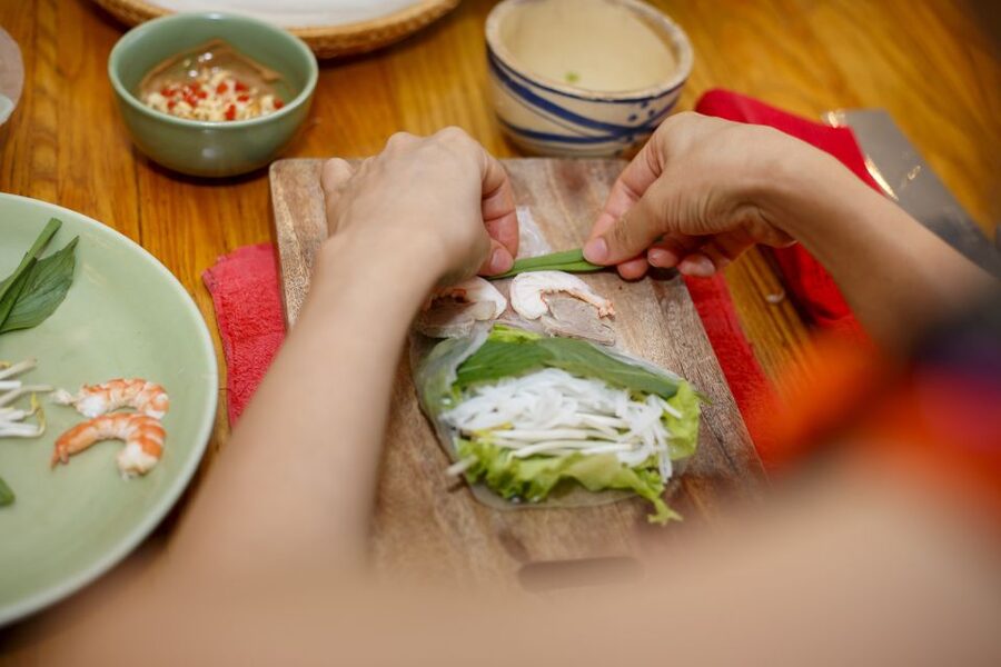 Cooking Class with Ben Thanh Market visit - The 9:40 taxi back: tight timing that prevents kitchen downtime