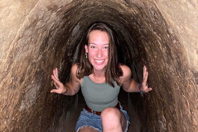 Cu Chi Ben Duoc Tunnels Tour (max 12 people) with Private Option - VIP limousine vs standard bus: comfort, time, and value