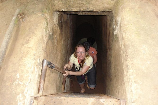 Cu Chi Tunnels and Cao Dai Temple private tour full day - Transport, lunch, and small comforts that matter in Vietnam heat