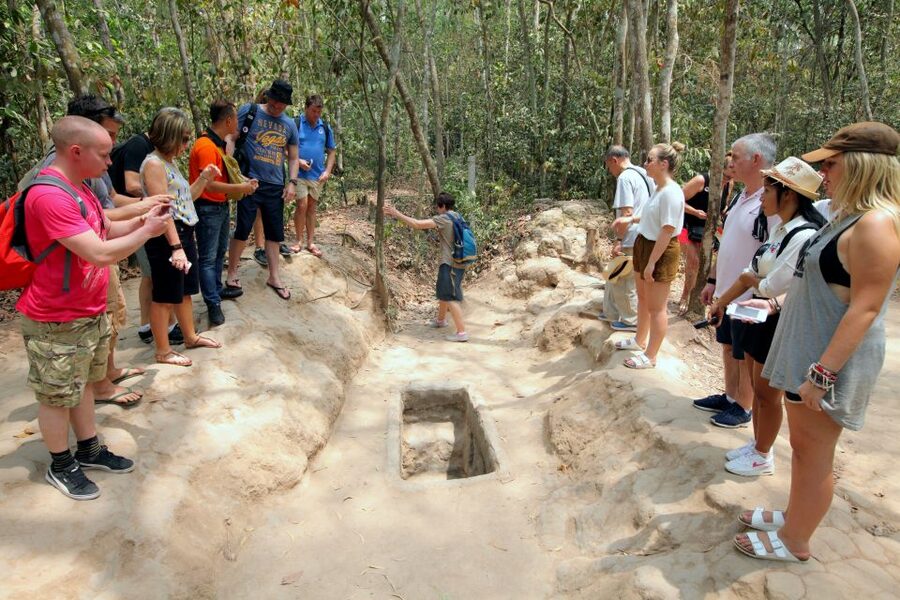 Cu Chi Tunnels Luxury Speed Boat Half Day Tour - The tunnel time block: breaks, photos, tea, lunch, and a workshop-style stop