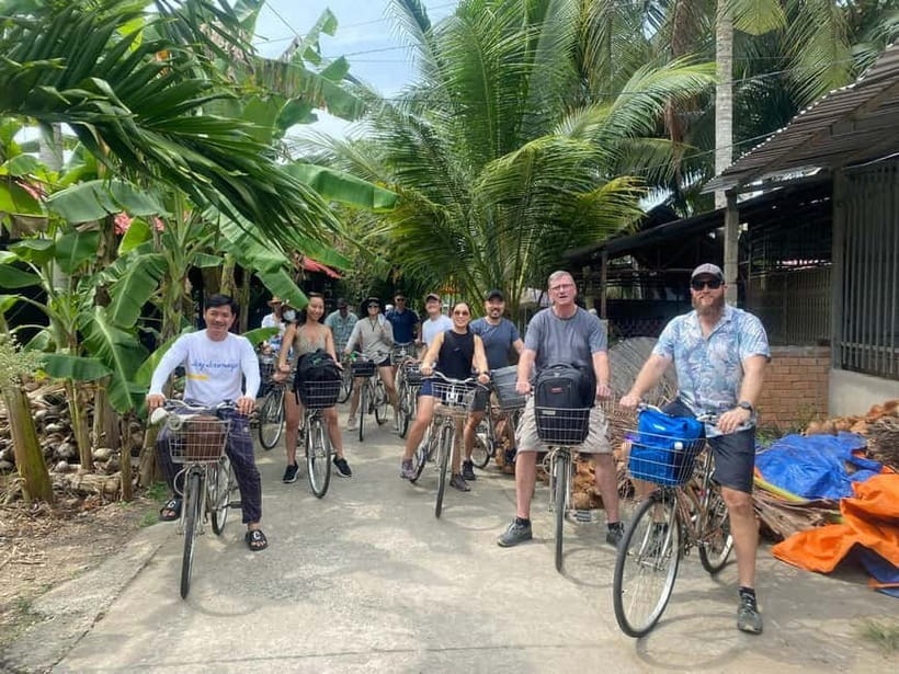 Cu Chi Tunnels & Mekong Delta: Full‑Day Discovery From HCM - Who leads the day: English guide support from Duy Amma