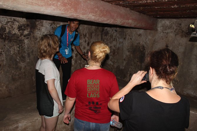 Cu chi tunnels Tour (Group and Private) - First stop inside the story: how the network was built