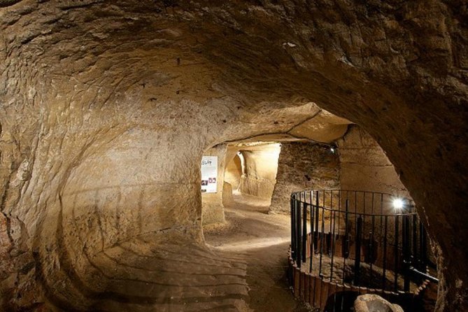 Cu Chi Underground Tunnels Half-day Tour - Getting there: traffic is real, so plan for it