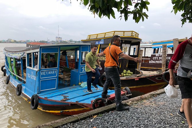 CuChi Tunnels&Mekong Delta-Boat,TukTuk,Coconut Village SmallGroup - Logistics and time: it’s a full day, and the driving adds up