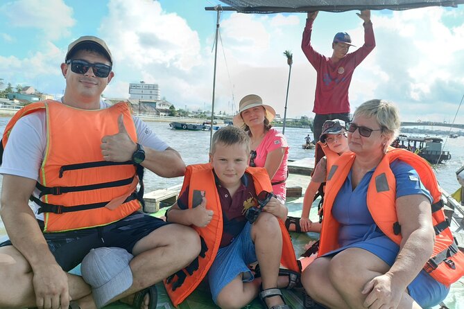 Deluxe Mekong Delta Tour to Floating Market 2 Days 1 Night Trip - Key highlights