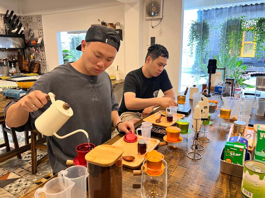 Egg coffee & Course on 4 traditional types of Viet coffee - Vegan options: what to ask before you arrive