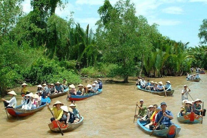Explore HCMC by US Army Jeep: History & Food - Nguyen Hue, Bitexco, and Sky Views Without the Fuss