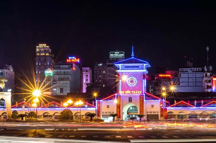 Explore The Hidden Gems In Ho Chi Minh City By Motorbike - The food break: beef noodles, then Cheo leo coffee