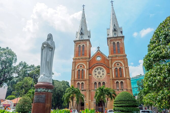 [Free E-sim] Half Day Guided Tour in Ho Chi Minh City - Price and what $14 actually covers