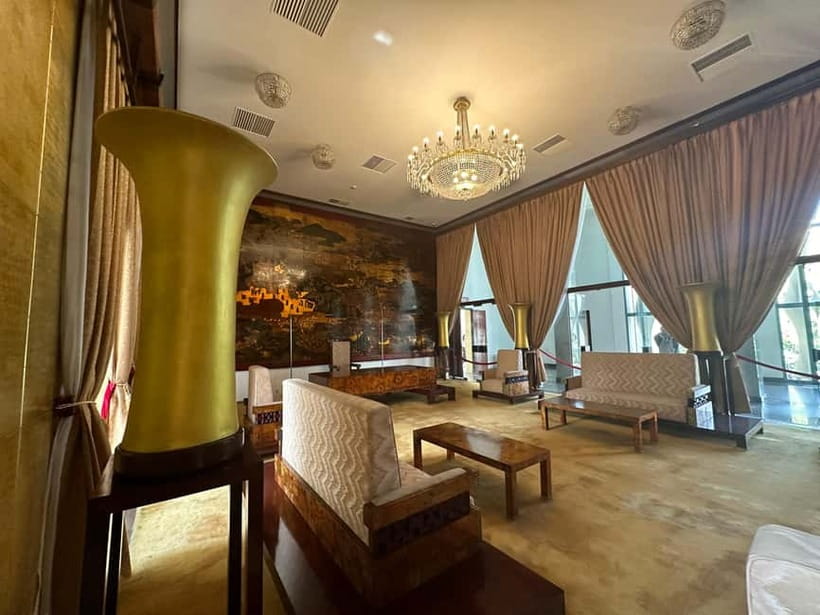 Free E-Sim War Remnants Museum & Independence Palace Tour - Price and Value: How $16 Holds Up for Two Guided Sites