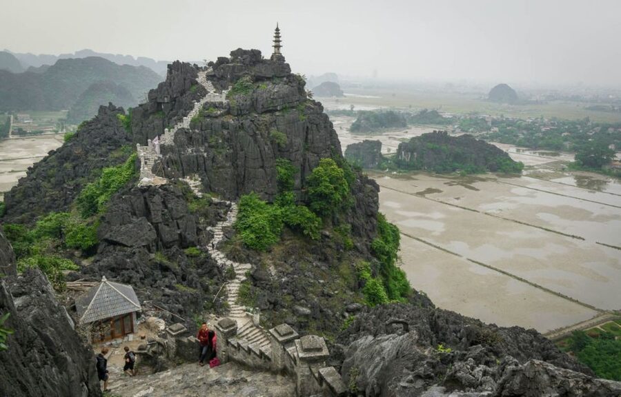 From Hanoi: 2-Day Ninh Binh Tour with Ha Long Bay Cruise - Titop Island: Beach Time and Optional Peak Photos