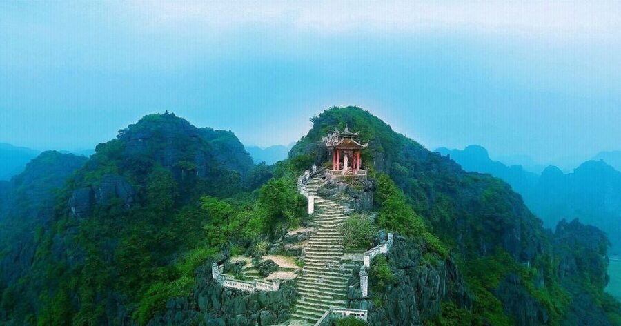From Hanoi: 2-Day Ninh Binh Tour with Ha Long Bay Cruise - Day 1 in Ninh Binh: Hoa Lu First, Then Tam Coc by Boat
