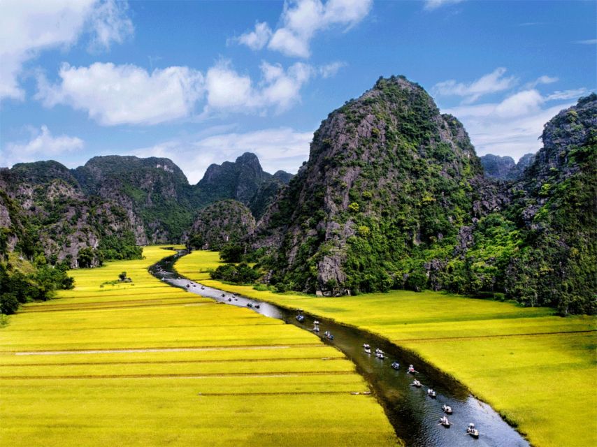 From Hanoi: Trang An Scenic Landscape & Bai Dinh Pagoda Trip - Lunch in Ninh Binh: Vietnamese buffet plus a vegetarian plan