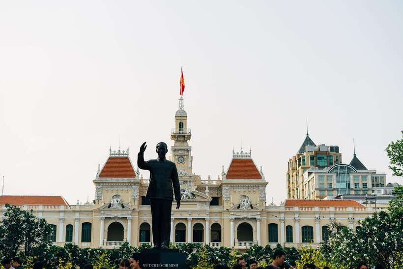 From HCM: City Highlights & Chinatown Trips – Water Bus Tour - Price and value: what $37 really buys in this day plan