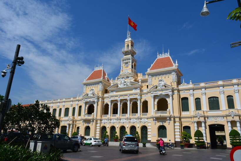 From HCM: City Highlights & Chinatown Trips – Water Bus Tour - Reunification Palace and the French-colonial architecture walk