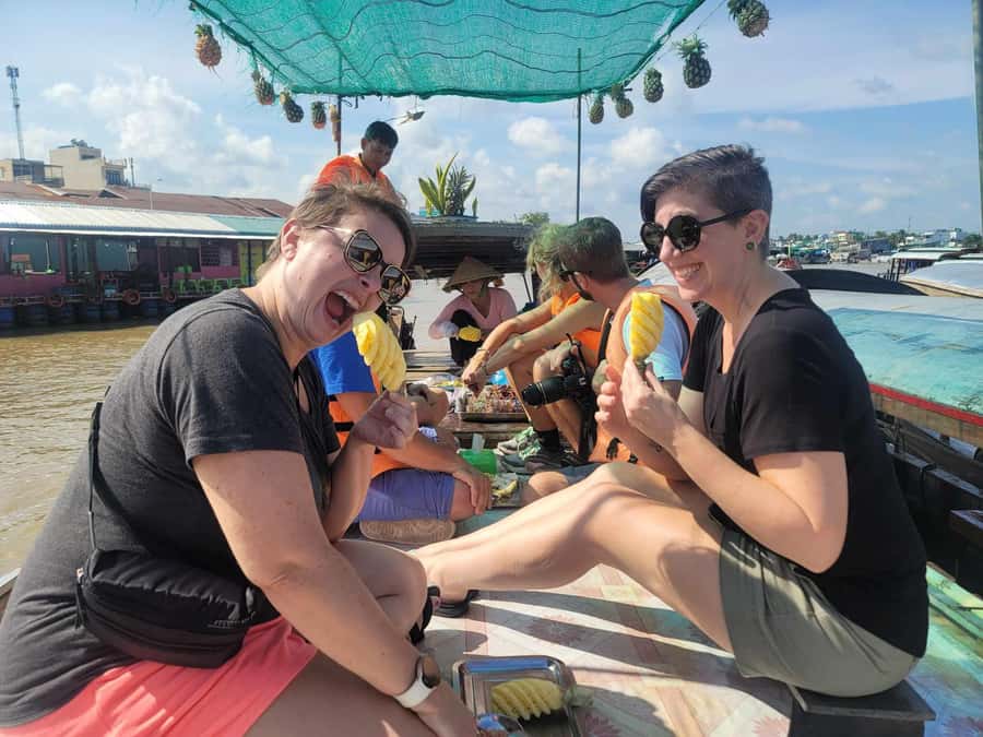 From HCM: Mekong Delta & Cai Rang Floating Market 2-Day Tour - 10 Vo Ancient House Stop and the Bánh Xèo Cooking Lesson
