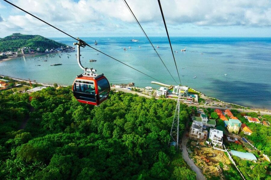 From HCM: Vung Tau Beach - Relax At A Beautiful Beach - Lunch at a Local Restaurant: How to Use the Break