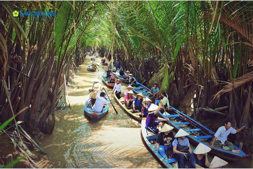 From Ho Chi Minh City: Mekong Delta Day Trip with Lunch - One Day in the Mekong: the rhythm of canals, fruit, and temple stops
