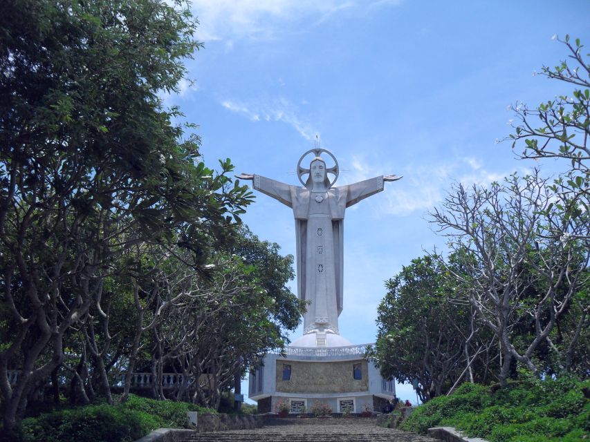 From Ho Chi Minh city: Vung Tau Beach Private Day Tour - The climb to the Great Jesus Christ statue: payoff for your legs