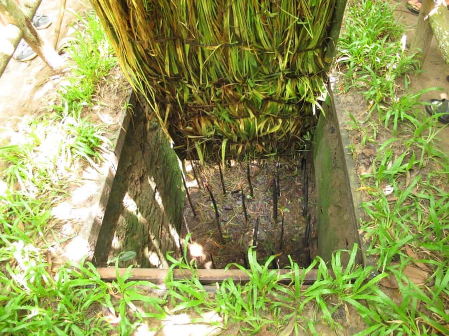 From Ho Chi Minh: Cu Chi Tunnels Morning or Afternoon(Small) - Entering the Cu Chi tunnel world: context before the crawl