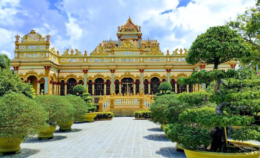 From Ho Chi Minh: Mekong Delta Day Tour with Lunch - Honey Bee Farm Stop: Honey Tea With Lemon and a Local Food Angle
