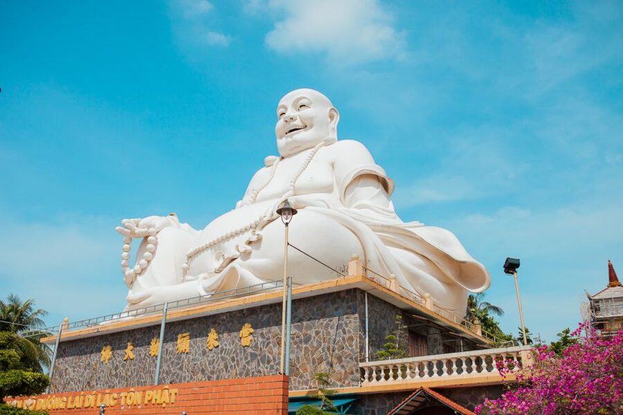 From Ho Chi Minh: Mekong Delta Private Day Tour - Leaving Saigon: your 8:00 AM start and the 2-hour drive