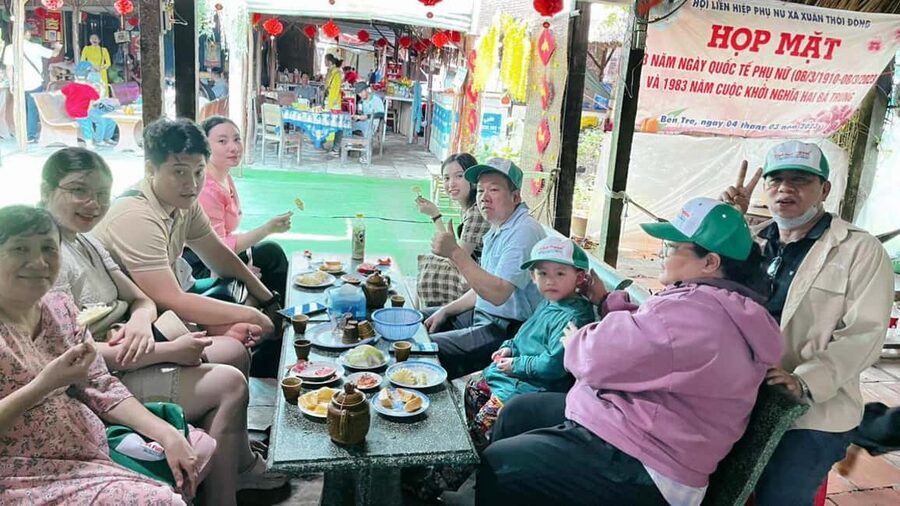 From Ho Chi Minh: Mekong Delta Tour to My Tho & Ben Tre 1Day - Sampan through nipa palm canals: where the day feels real