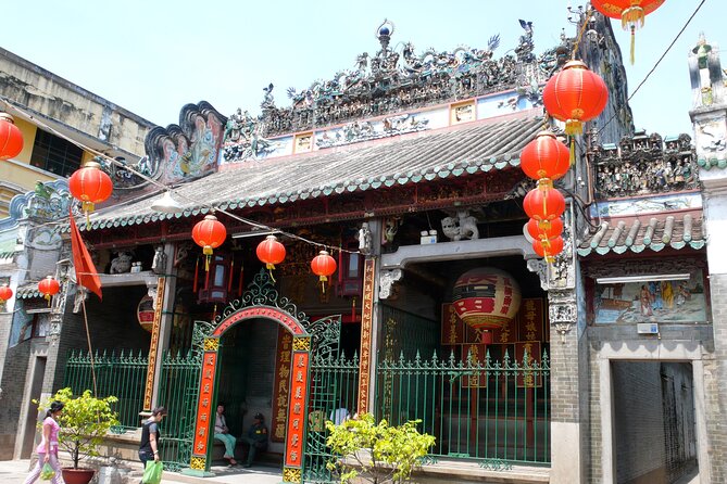 Full-Day Ho Chi Minh City Tour with Colonial Heritage & Chinatown - War Remnants Museum: intense, and worth planning your mindset