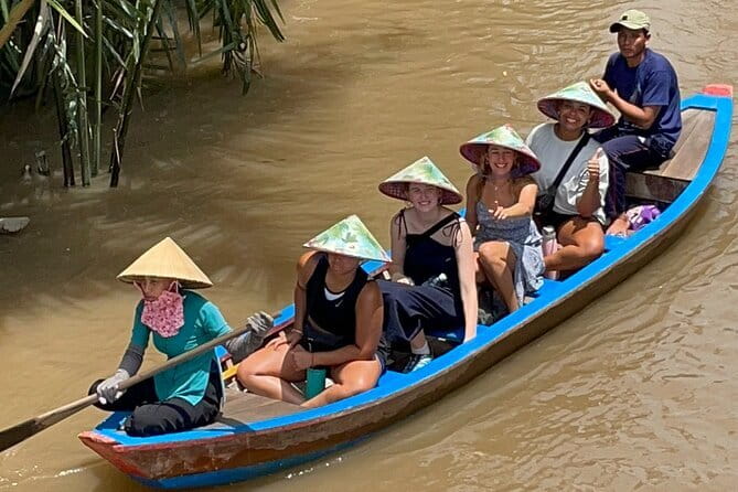 Full-Day Private Bike Tour of the Cu Chi Tunnels with Lunch - Guides, Bikes, and Safety: Private Quality Matters