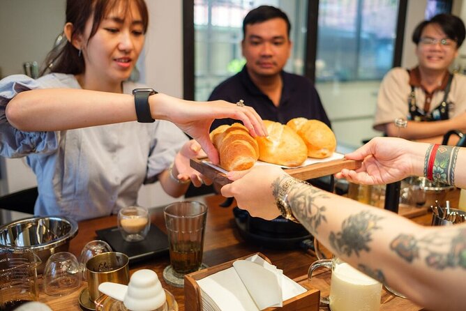 Fun & Easy Vietnamese Coffee Workshop in Hồ Chí Minh City - Bạc Xỉu: learning the classic white-coffee style